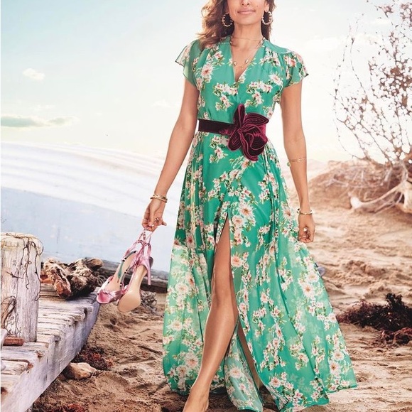 white dressed Flowing Maxi Dress 2XL The History of the 12072024 wash on a delicate Color:Waist Cover Dress with Straps (Short Length)